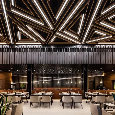Хотел Kings' Valley Medical & 5*