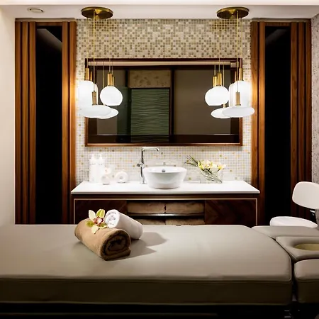 Kings' Valley Medical & Kazanlak