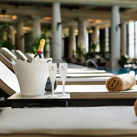 Kings' Valley Medical & Hotel 5*