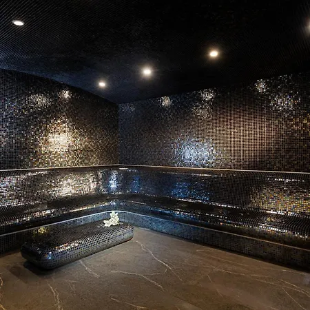 Хотел Kings' Valley Medical & Казанлък