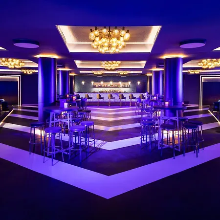 酒店 Kings' Valley Medical & 5*