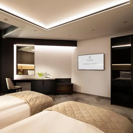 Kings' Valley Medical & Hotel Kazanlak