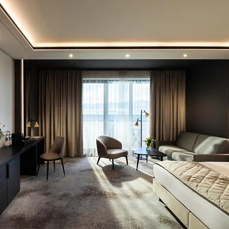 Hotel Kings' Valley Medical & Kazanlak