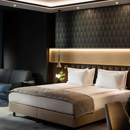 Hotel Kings' Valley Medical &
