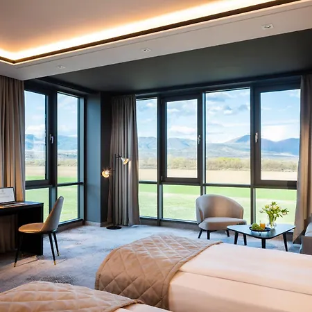 Хотел Kings' Valley Medical & 5*