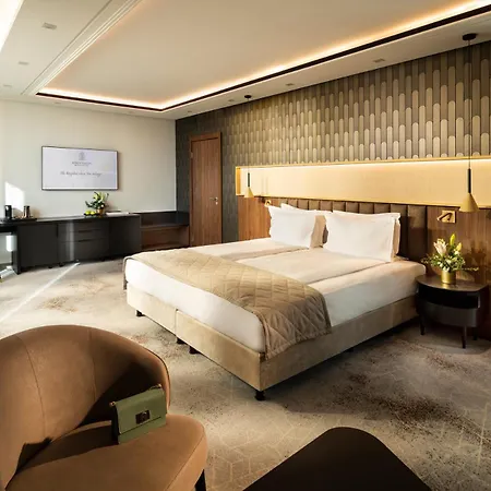 Kings' Valley Medical & 5* Kazanlak