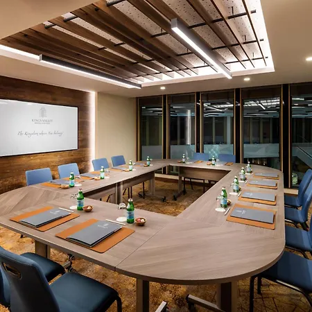 酒店 Kings' Valley Medical & 5*