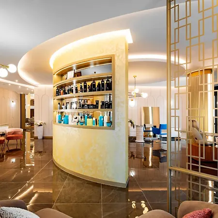 Kings' Valley Medical & Hotel 5*