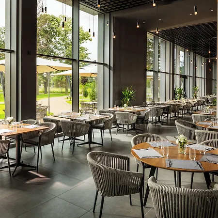 酒店 Kings' Valley Medical & 卡赞勒克