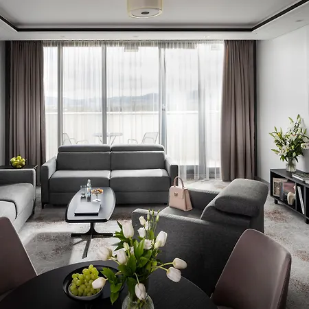 酒店 Kings' Valley Medical &