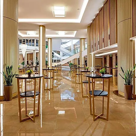 Хотел Kings' Valley Medical & 5*